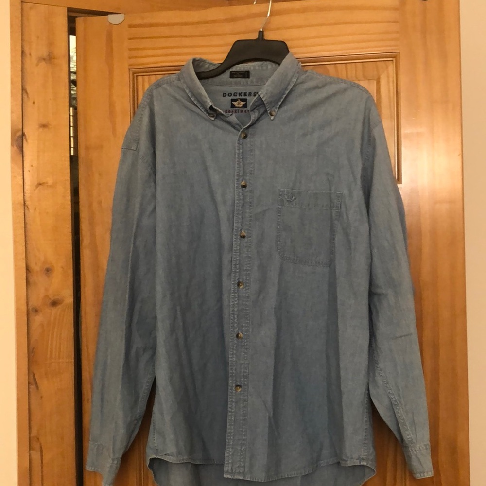 Dockers men’s xlarge button downs hirt